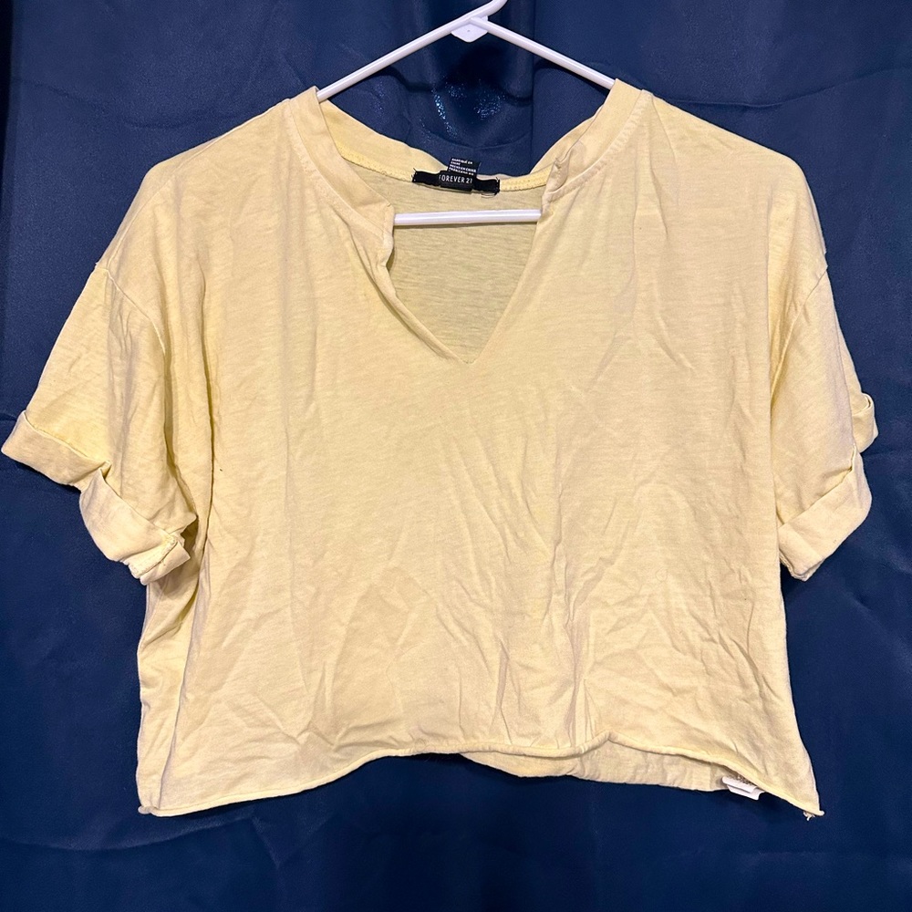 Forever 21 yellow crop tee